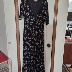 Pologram Flowy Floral Print Womans Black Dress Size LARGE